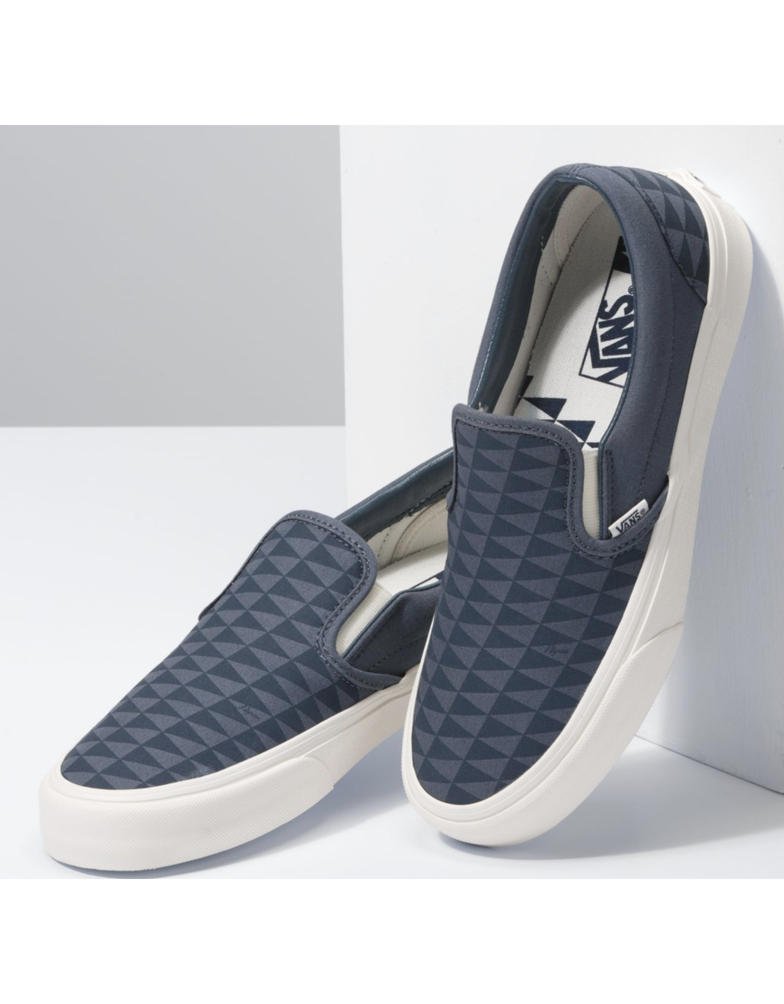 المثل خادم نسب vans slip on 27 