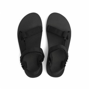 teva original universal urban black