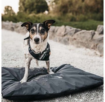 District70 Crate Cushion Lodge Dark Grey
