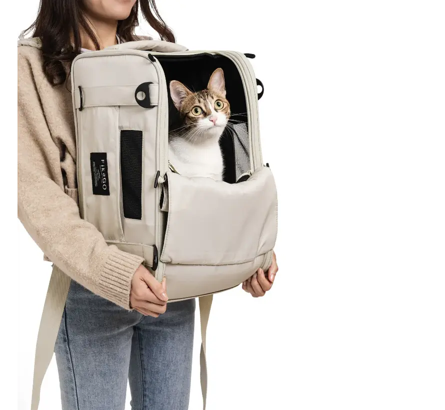 Pet Carrier Truffle Creamy Cloud