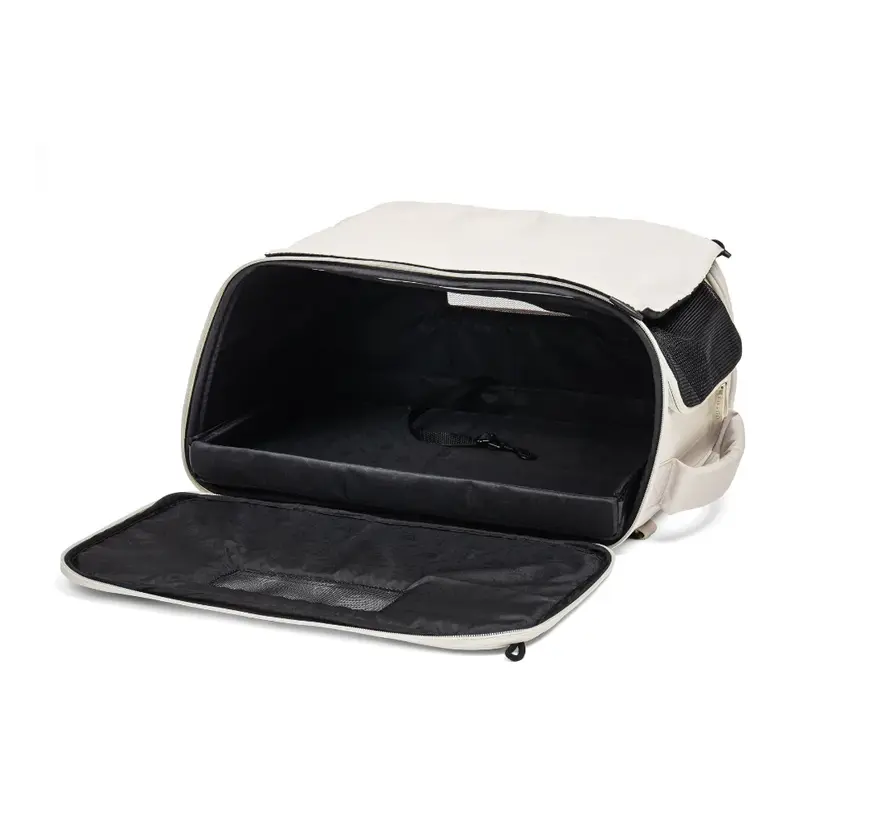 Pet Carrier Truffle Creamy Cloud