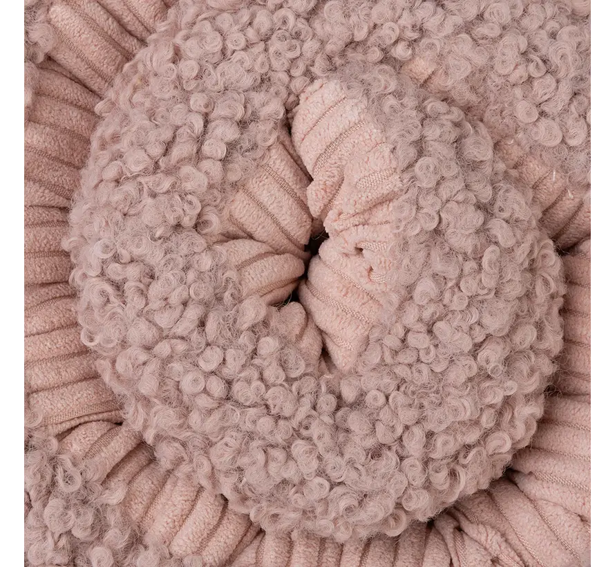 SWIRL – Interactive Pink Snuffle Mat