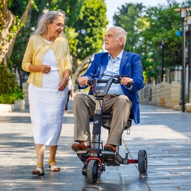 Fauteuils roulants et scooters