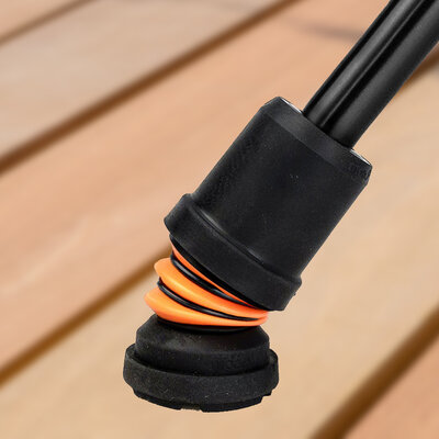 De Flexyfoot: wandelstokken en krukken die uitglijden vermijden