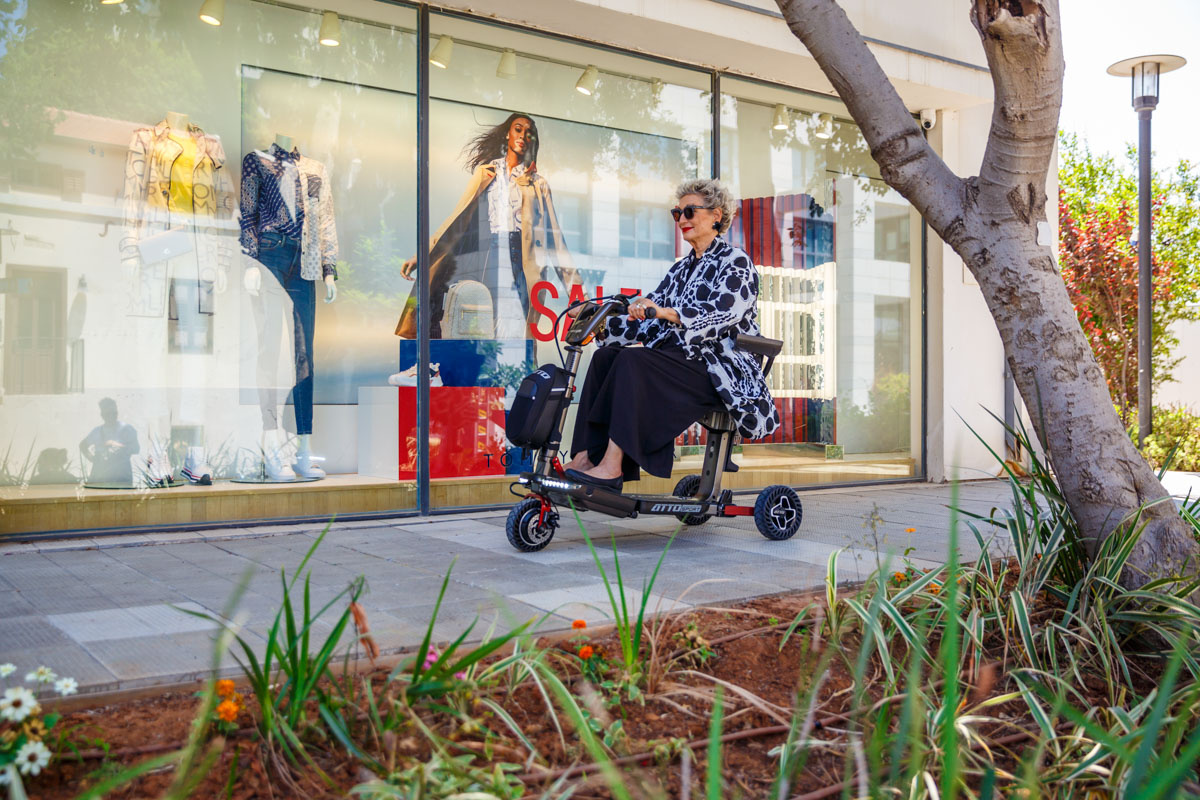 Vanaf nu heb je keuze tussen twee plooibare ATTO Scooters!