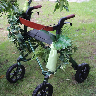 Personnalisez votre rollator : 6 idées créatives pour vous démarquer.