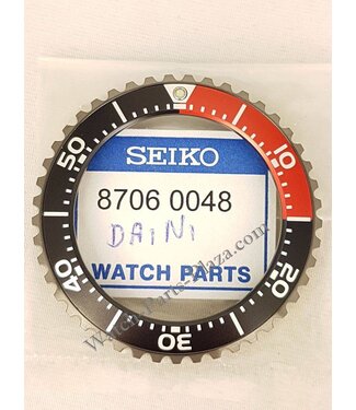 Seiko Seiko SKA577 Kinetic schwarz-rote Lünette 5M82-0AF0