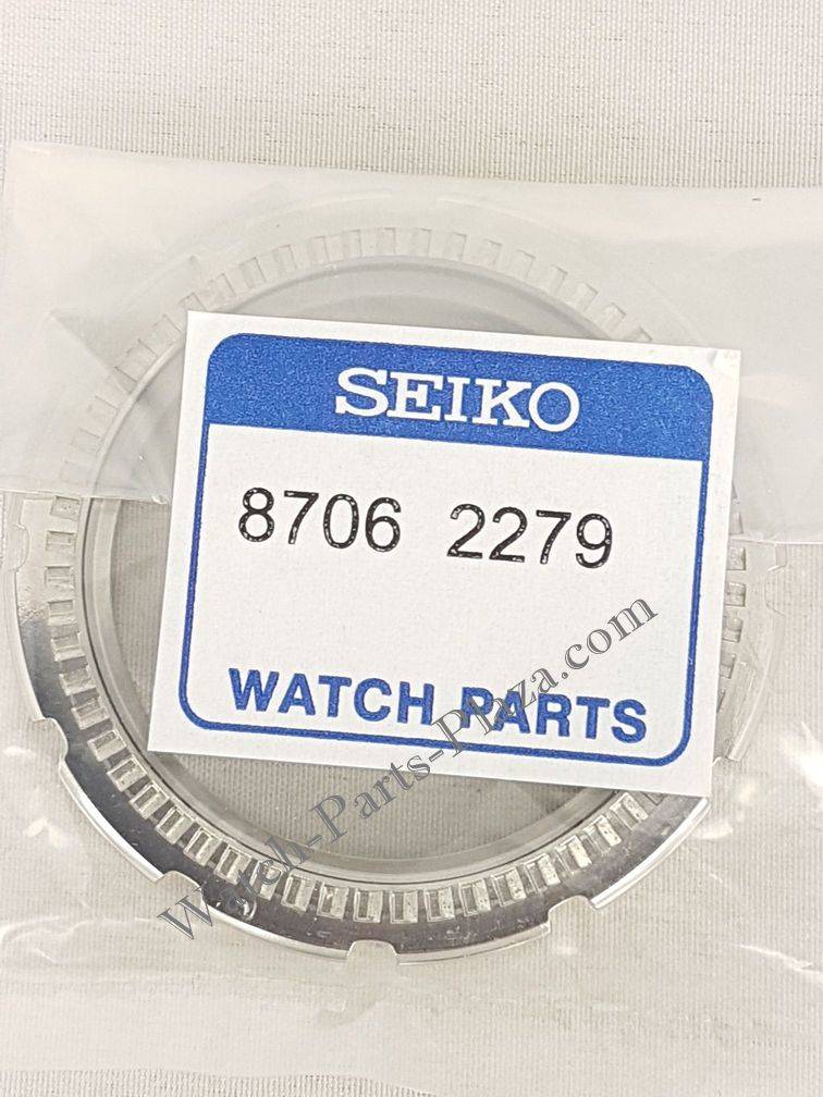 Seiko SRP481 bezel Snow Monster - Watch 