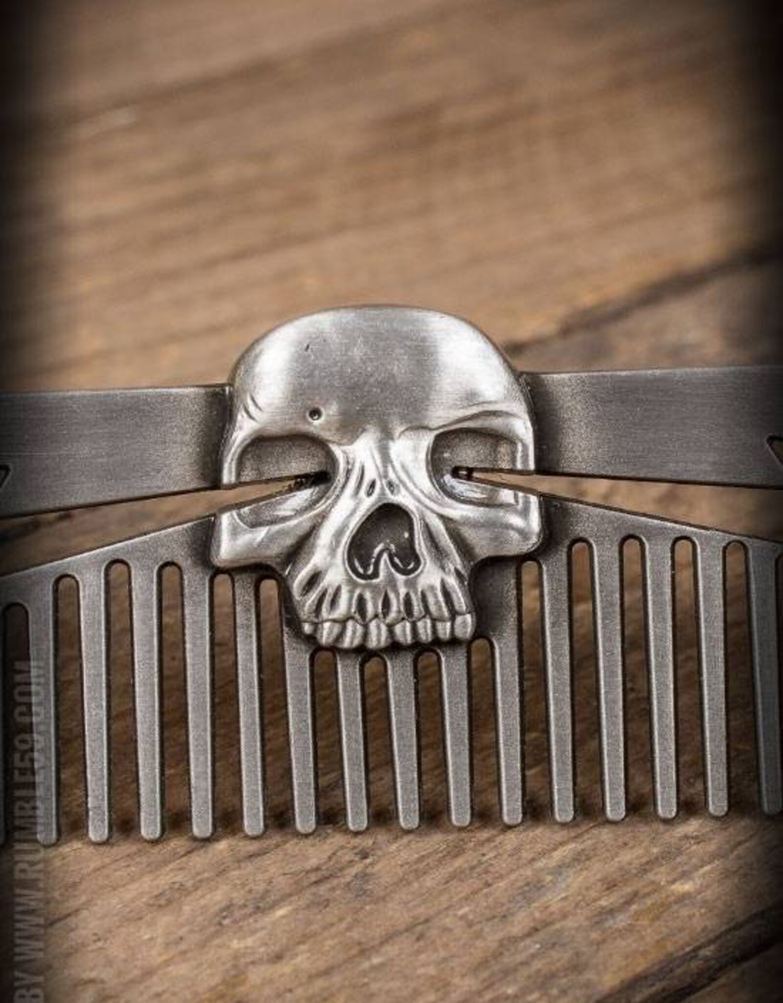 Schmiere Comb 3D Skull - Bad to the Bone