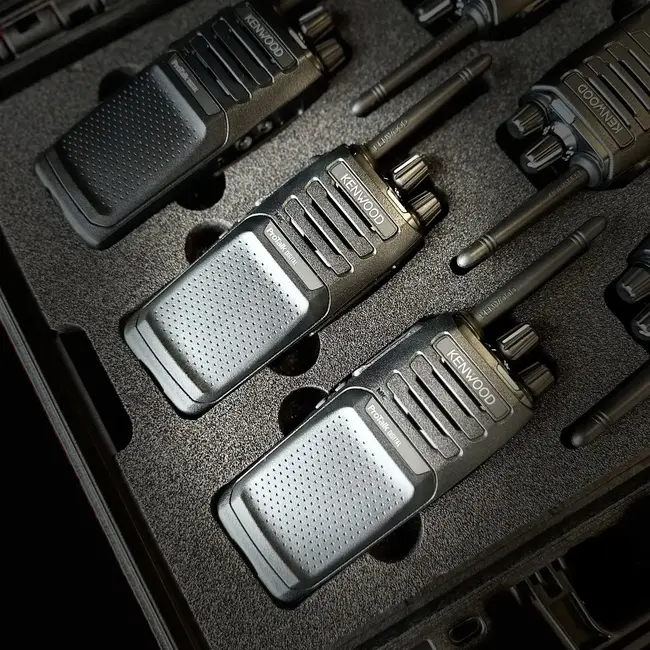 Kenwood 2 Pin Portofoon Koffer voor 12x Kenwood ProTalk TK-3701D