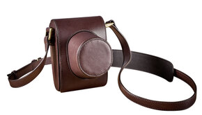 Oberwerth Crossbody Holster for Leica M and Q, Dark Brown