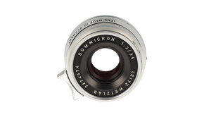 Leica Leica SUMMICRON-M 35mm F2.0 v1    8 Elements  used.