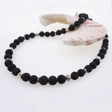 Halskette Lavakugeln, diverse Silberelemente