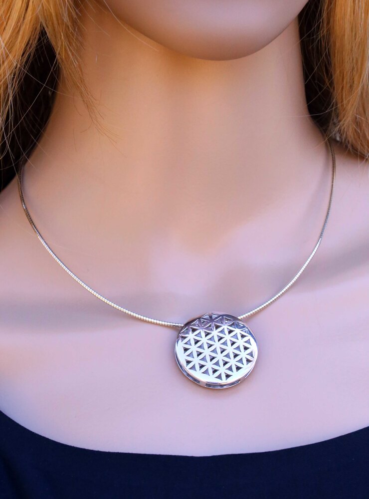 Blume des Lebens 1: Anhänger aus 925er Silber rhodiniert Blume des Lebens 1: Anhänger aus 925er Silber rhodiniert