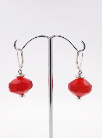 Ohrringe aus antikem Glas und Silber