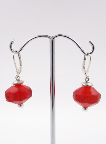 Ohrringe aus antikem Glas und Silber