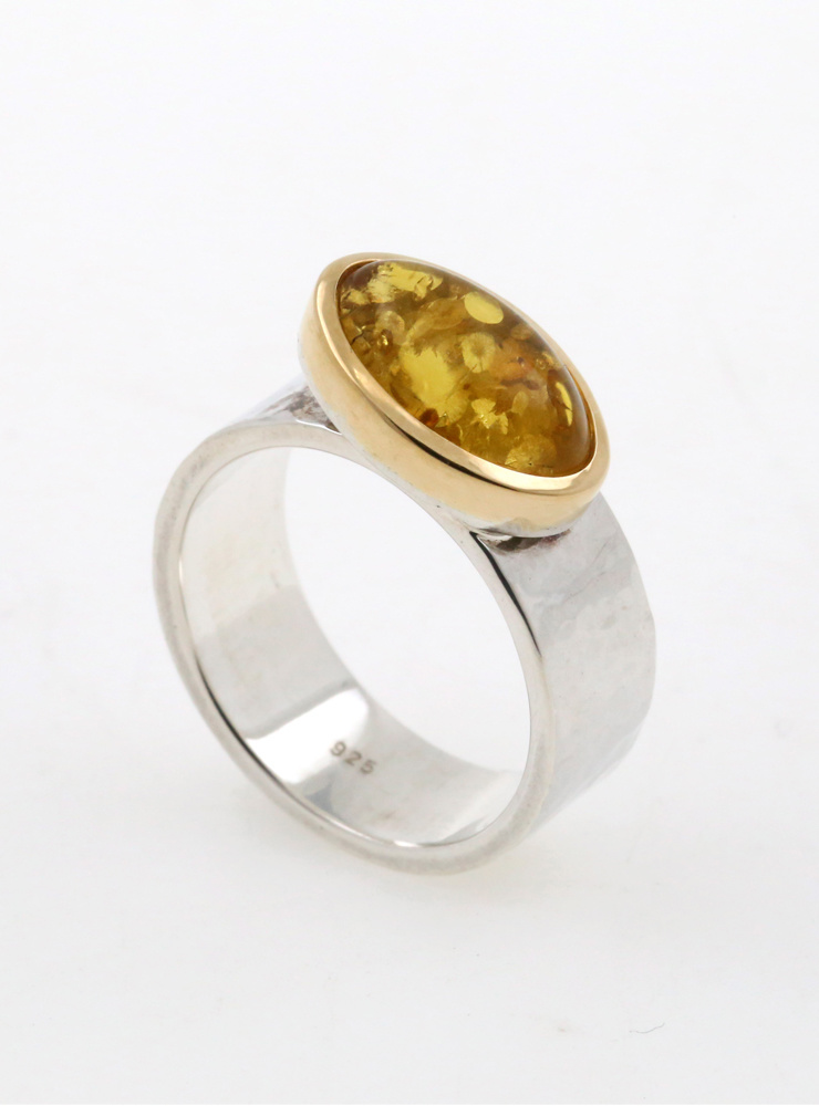 "New Creations" Ring aus 925er Silber, 750er Gelbgold und Bernstein