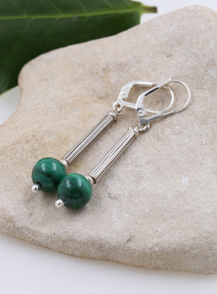 Ohrringe aus Malachit und Silber