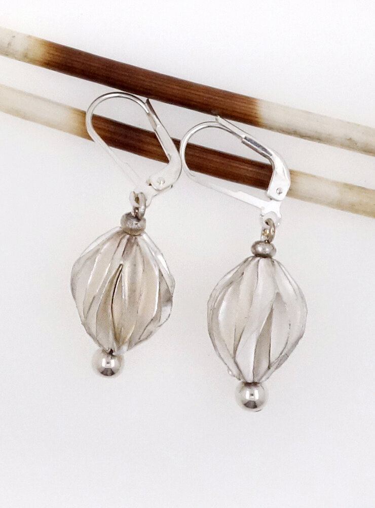 Handgemachte Ohrringe aus Silber Handgemachte Ohrringe aus Silber