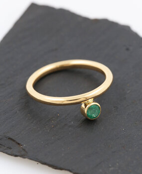 Ring "Ringlein 2" Gold Smaragd Ring "Ringlein 2" Gold Smaragd