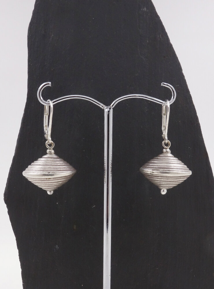 Ohrringe aus Silber Ohrringe aus Silber
