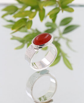 Ring New Creations:  Silber und Carneol Ring New Creations:  Silber und Carneol