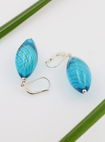 Ohrringe aus mundgeblasenem Glas und Silber