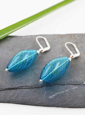 Ohrringe aus mundgeblasenem Glas und Silber