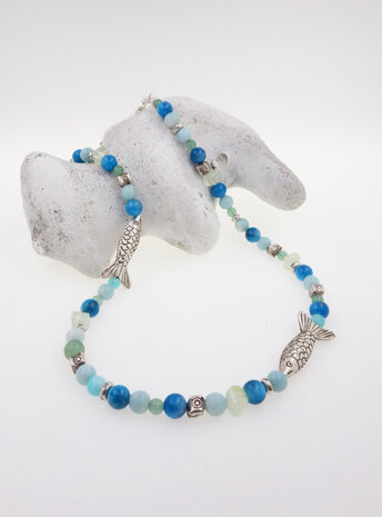 Halskette aus Apatit, Amazonit, Aventurin, Prehnit und handgemachten Silbererlementen Halskette aus Apatit, Amazonit, Aventurin, Prehnit und handgemachten Silbererlementen