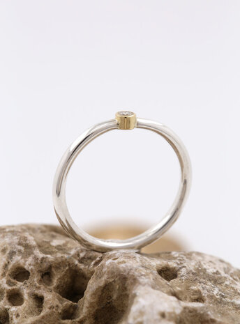 Ringlein 1: Bicolor Ring aus 925er Silber, 750er Gold und Diamant