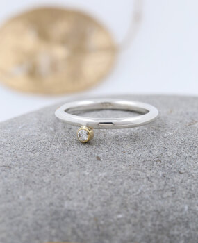 Ring "Ringlein 2" Bicolor Diamant Ring "Ringlein 2" Bicolor Diamant