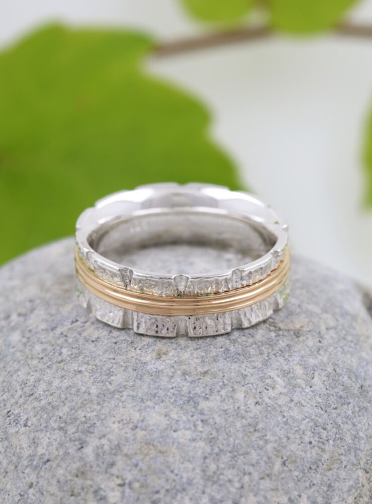 Bond: Ring aus 925er Silber und 750er Gold