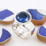 Ring Prunkstück Saphirblau Ring Prunkstück Saphirblau