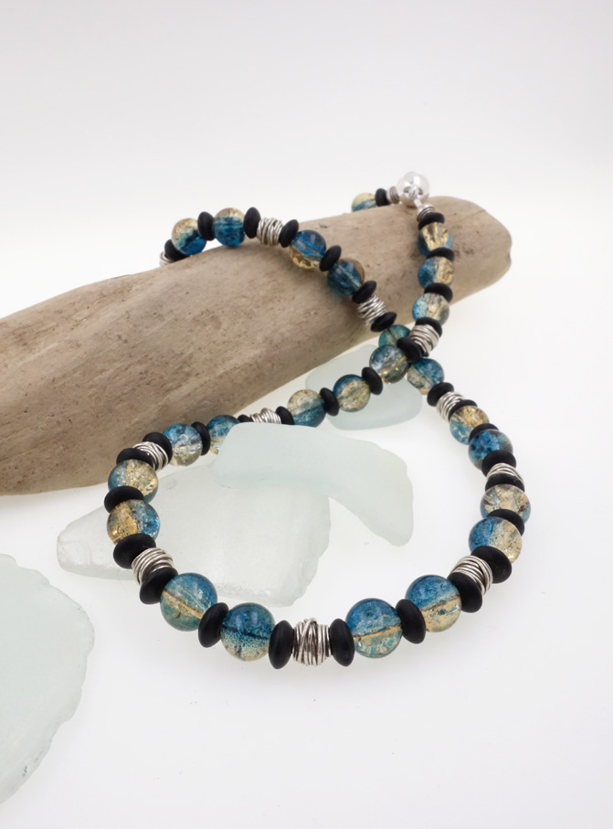 20 Jahre Goldschmiedekunst in Binz: Eine Reise durch handgefertigte Schmuckkreationen 20 Jahre Goldschmiedekunst in Binz: Eine Reise durch handgefertigte Schmuckkreationen