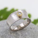 Gloria-925er Silberring mit Labordiamant in 750er Goldfassung Gloria-925er Silberring mit Labordiamant in 750er Goldfassung