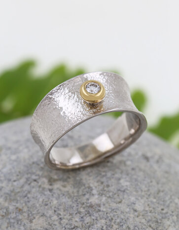 Gloria-925er Silberring mit Labordiamant Gloria-925er Silberring mit Labordiamant