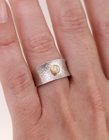 Gloria-925er Silberring mit Labordiamant Gloria-925er Silberring mit Labordiamant