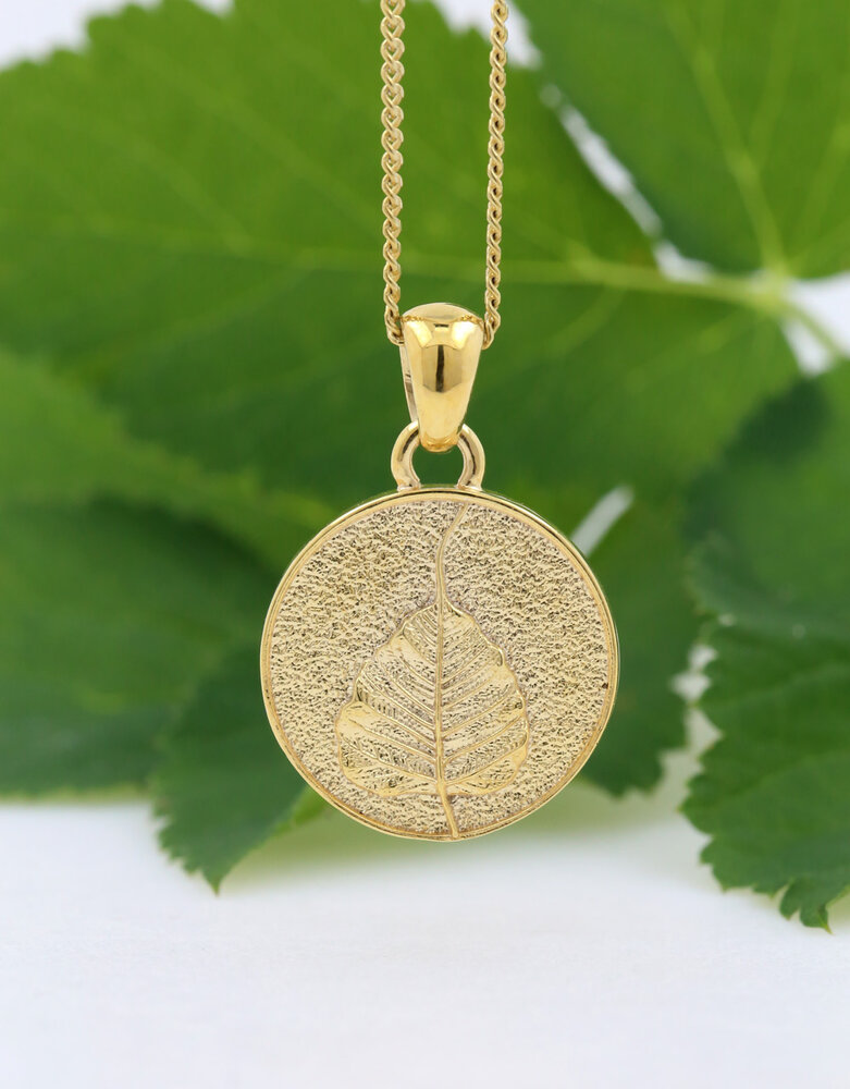 Goldblatt: Anhänger aus 925er Silber vergoldet