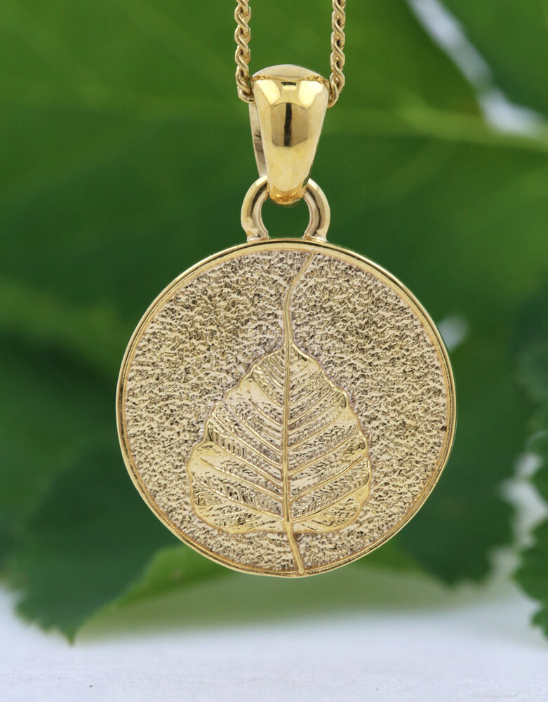 Goldblatt: Anhänger aus 925er Silber vergoldet