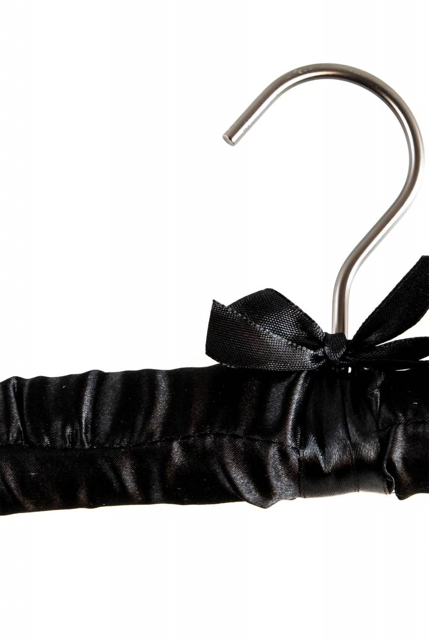 Pillows Black satin hanger (set of 2)