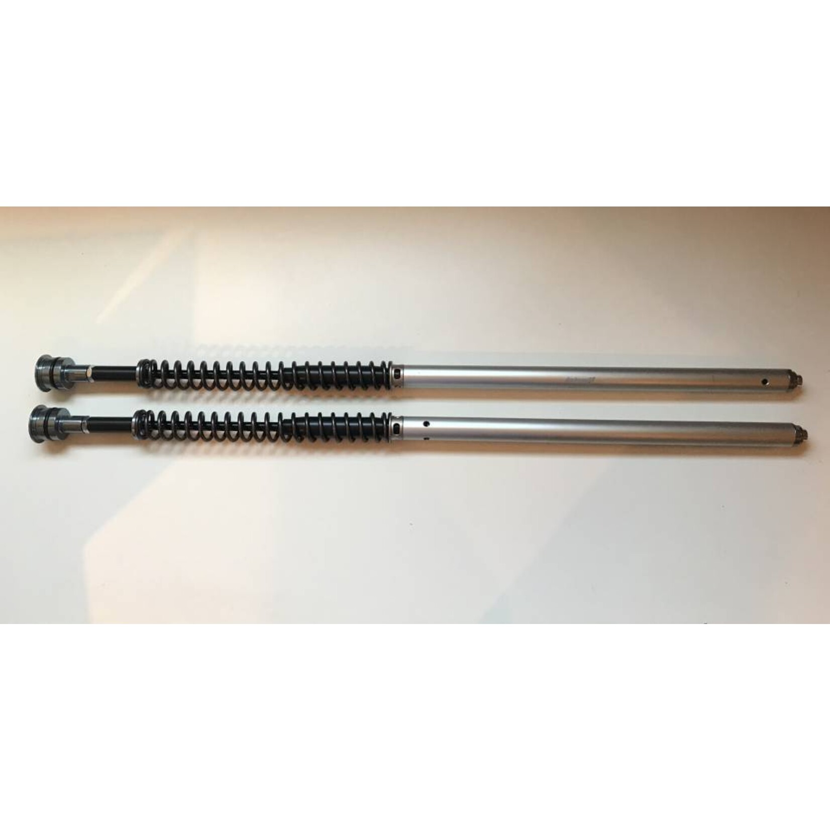 Unitgarage    Gabelpatronen-Kit voll einstellbar für BMW K100 & K1100