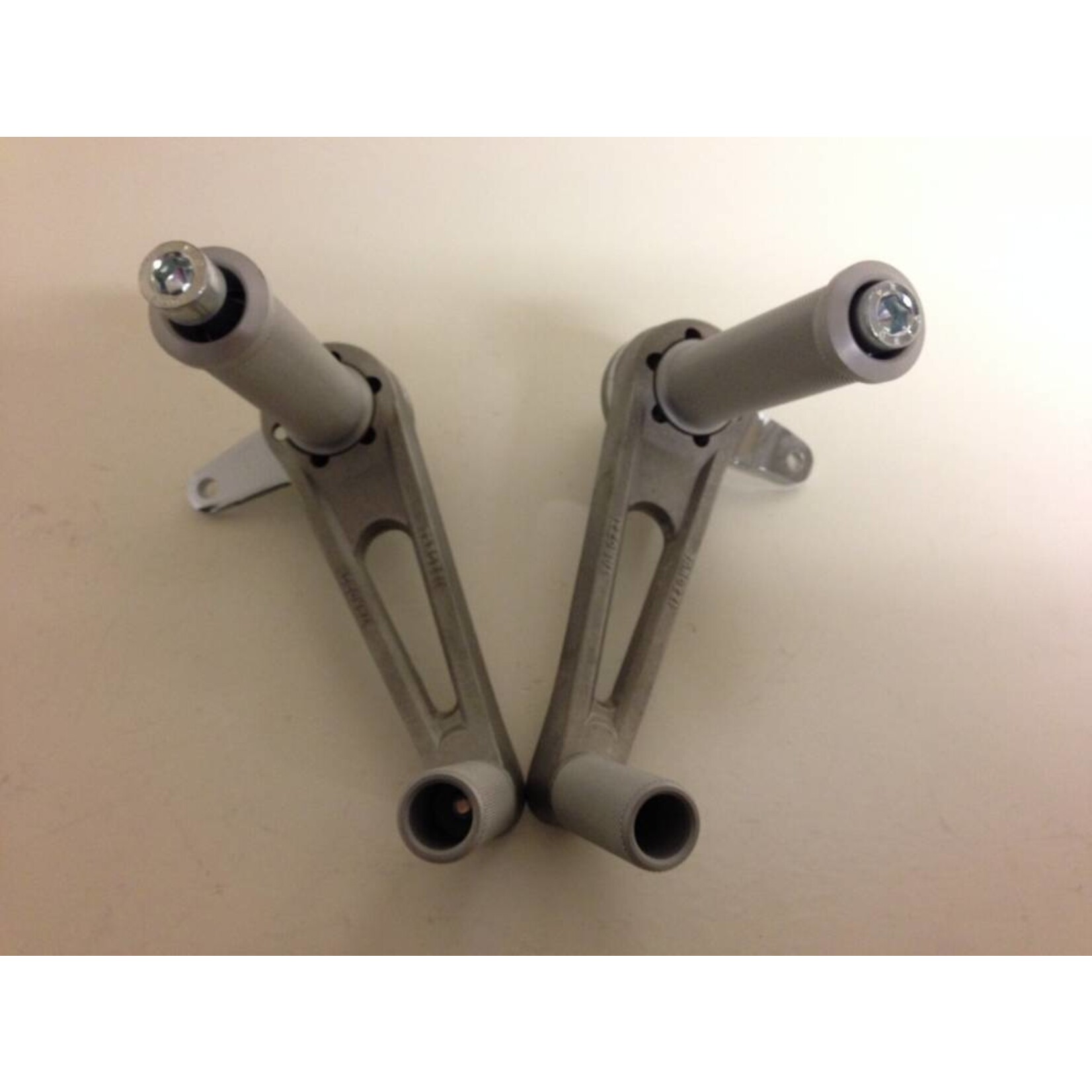Tarozzi Tarozzi Universal Fussrastenanlage Typ 160011