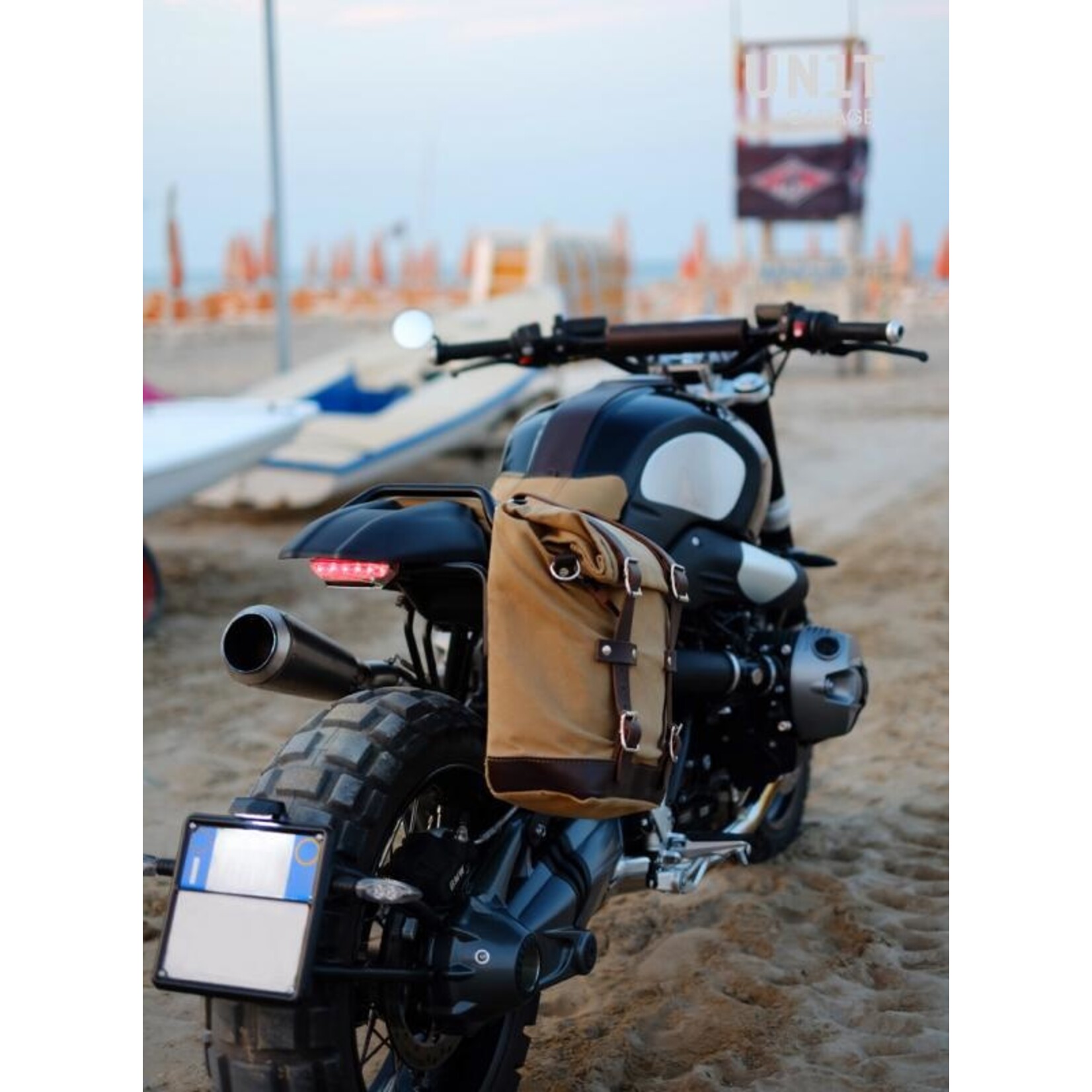 Unitgarage Sitzbank-Set schwarz mit Bügel und Schutzblech für BMW R nineT