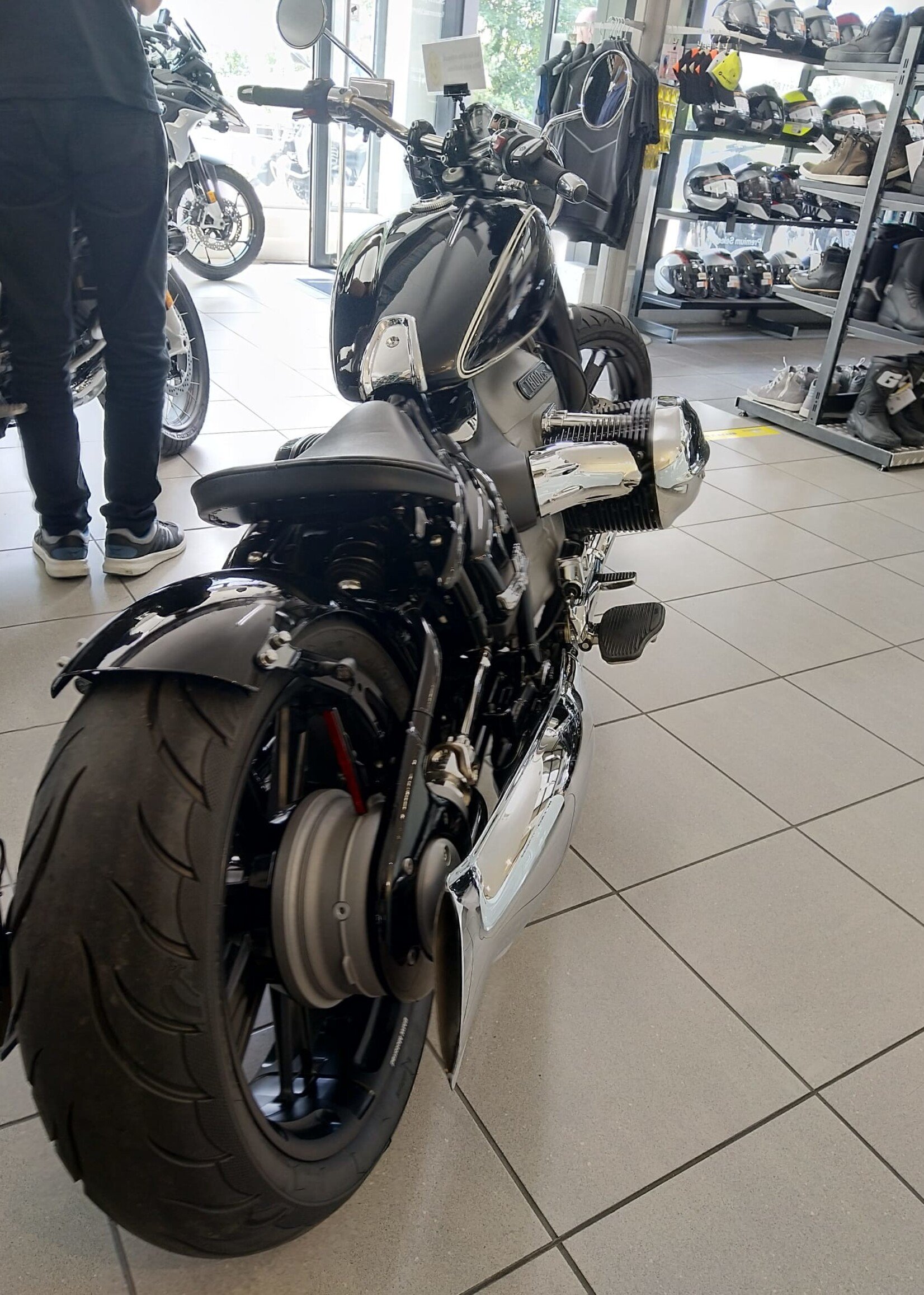 BMW R18 Bobber Kit - Motparts.ch