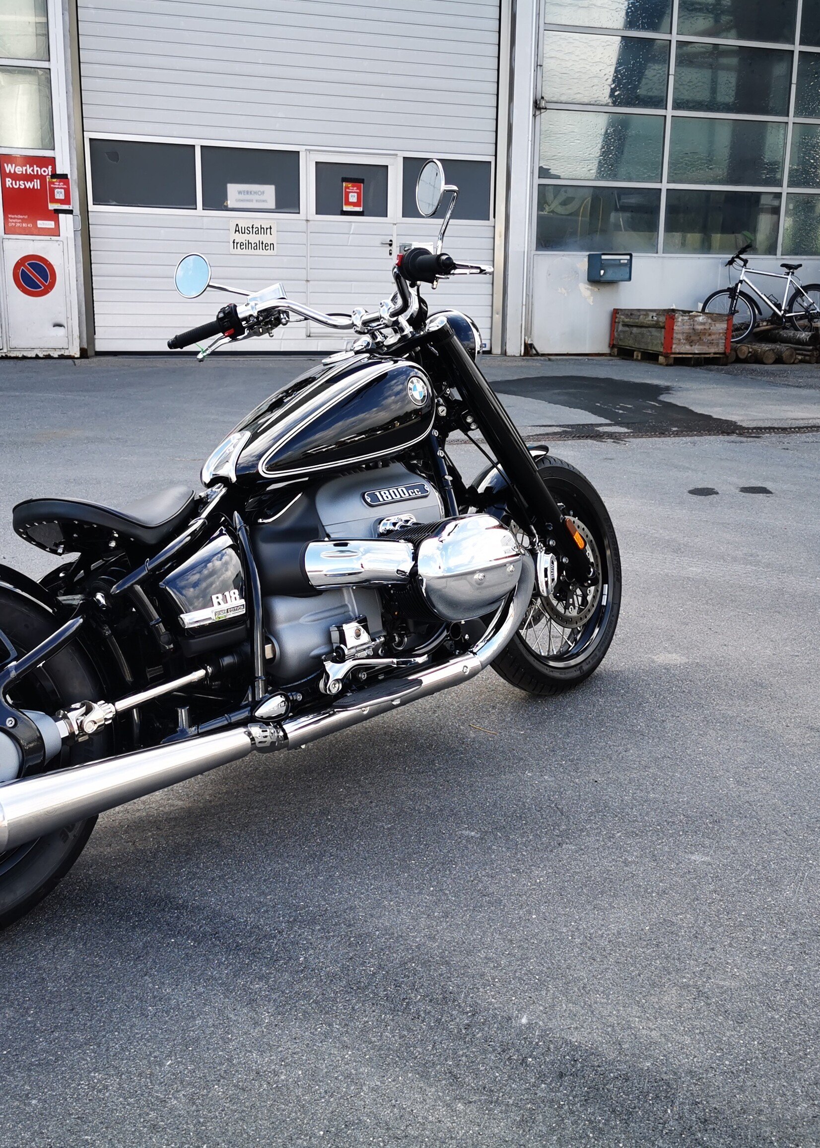 BMW R18 Bobber Kit - Motparts.ch