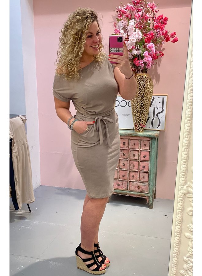 Perfect Basic Dress - Taupe