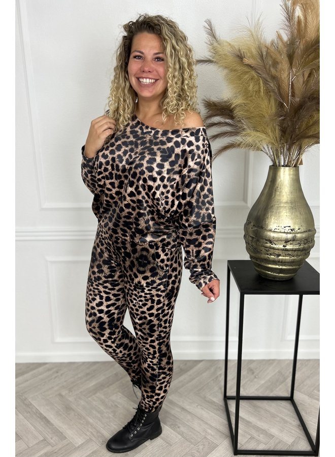 Comfy Leopard Set - Camel/Black