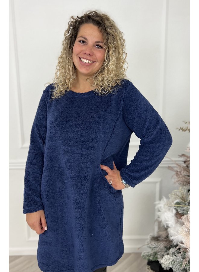 Snuggle Pocket Dress - Navy