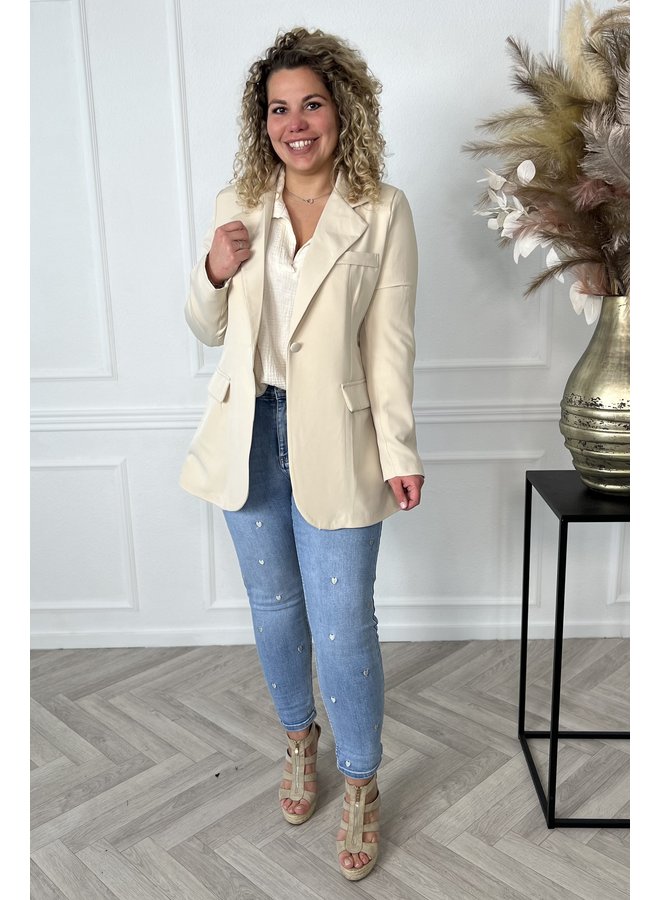 Curvy Lily Blazer - Beige