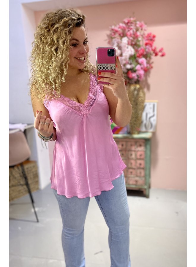 Curvy Bibi Lace Top - Sugar Pink